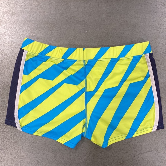 Medium Nike DRI-FIT Spandex - Picture 3 of 3